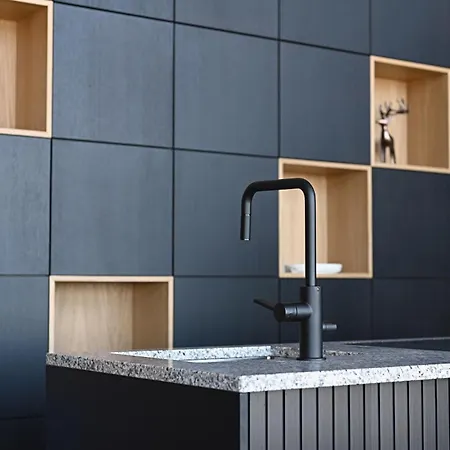 Luxury Utsun Otso Inc Hot Tub Levi