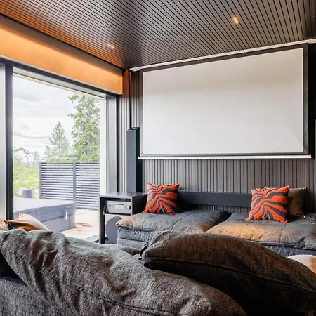 Luxury Utsun Otso Inc Hot Tub Villa Levi