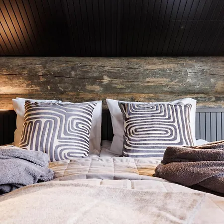 Luxury Utsun Otso Inc Hot Tub Villa *