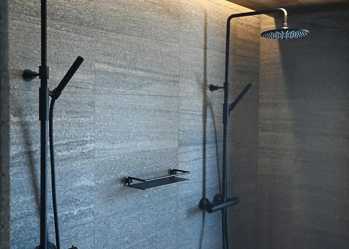 Luxury Utsun Otso Inc Hot Tub *