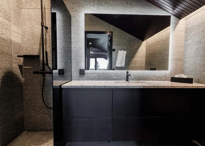 Luxury Utsun Otso Inc Hot Tub