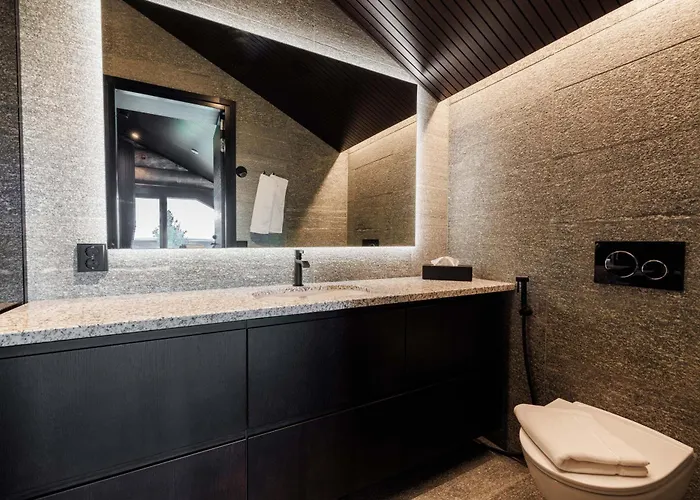 Luxury Utsun Otso Inc Hot Tub Willa